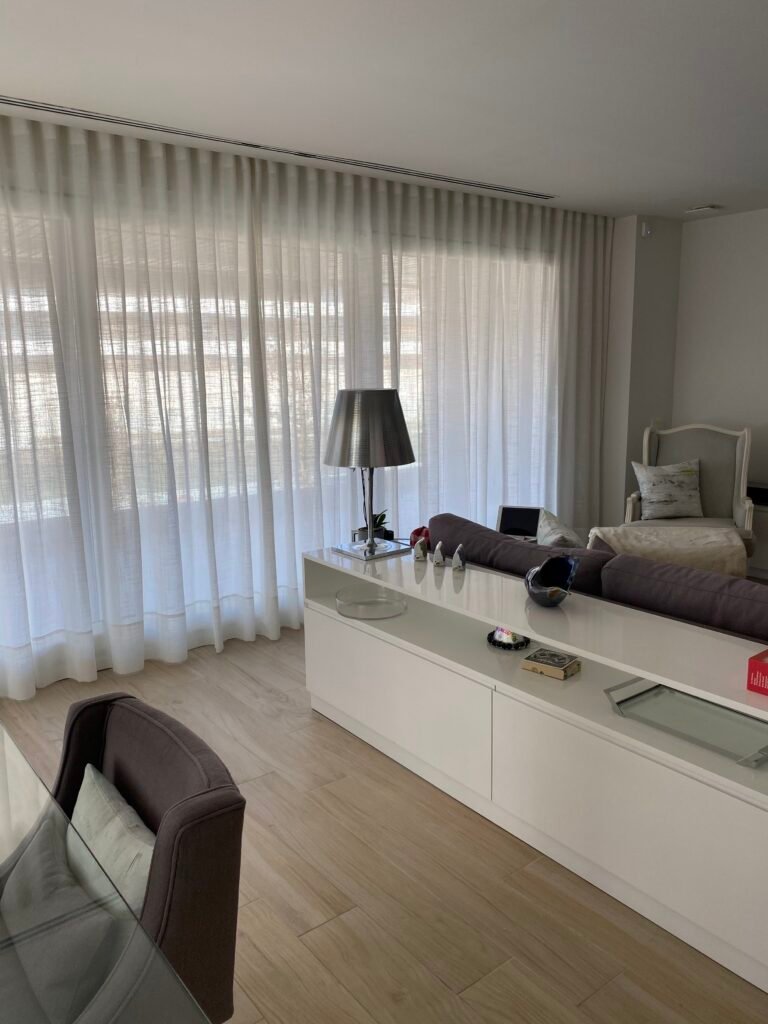 cortinas de onda perfecta en Madrid a medida para salón